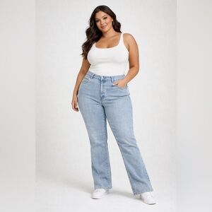 Lee Relaxed Bootcut Jeans – Light Wash Vintage Feel Denim. Size 12S